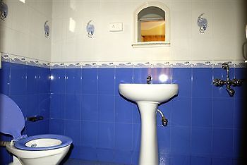 Veeniola Holiday Home Кавелосим Екстериор снимка